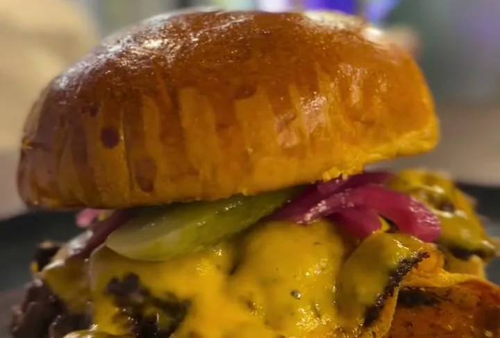 Smash Cheeseburger